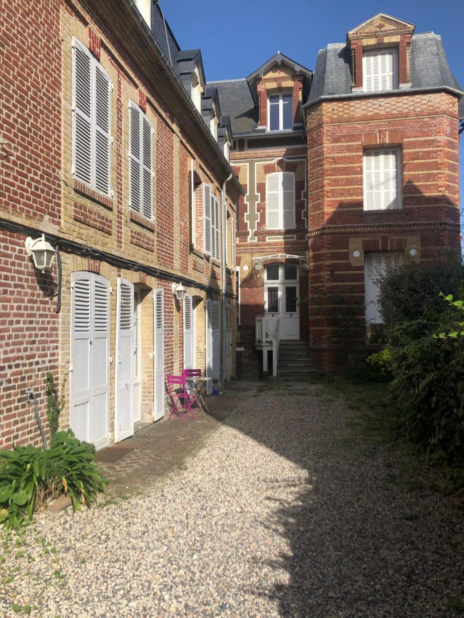 Le Cottage De Gabriel Front De Mer Villers-sur-Mer Exterior foto